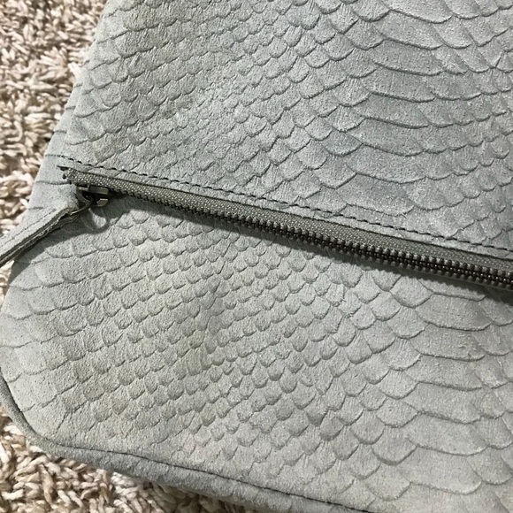 NWOT CHINESE LAUNDRY KARLINA FOLDOVER CROSSBODY - Picture 6 of 8